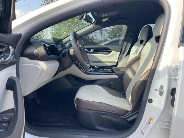 BYD Qin PLUS DM 2024 Model Honor Edition DM-i 55KM Leading Model – фото 10