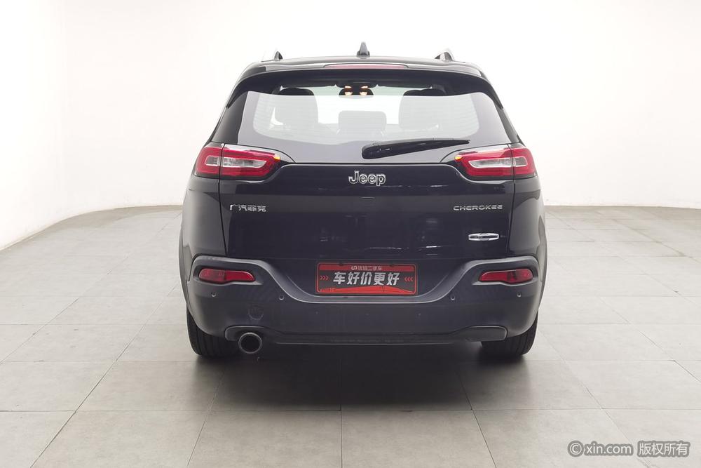 Jeep Cherokee 2016 модификация 2.0L Luxgen превосходить Edition