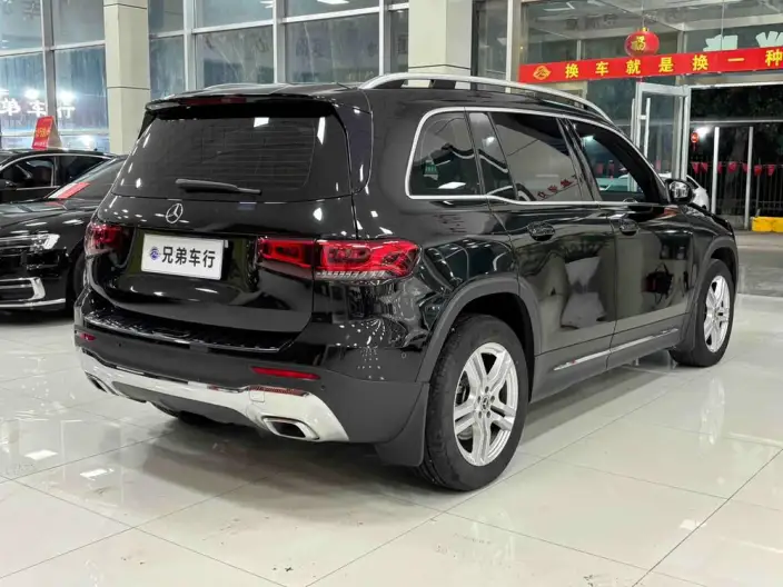 Mercedes-Benz GLB 2023 Model GLB 200 Fashion Model – фото 4