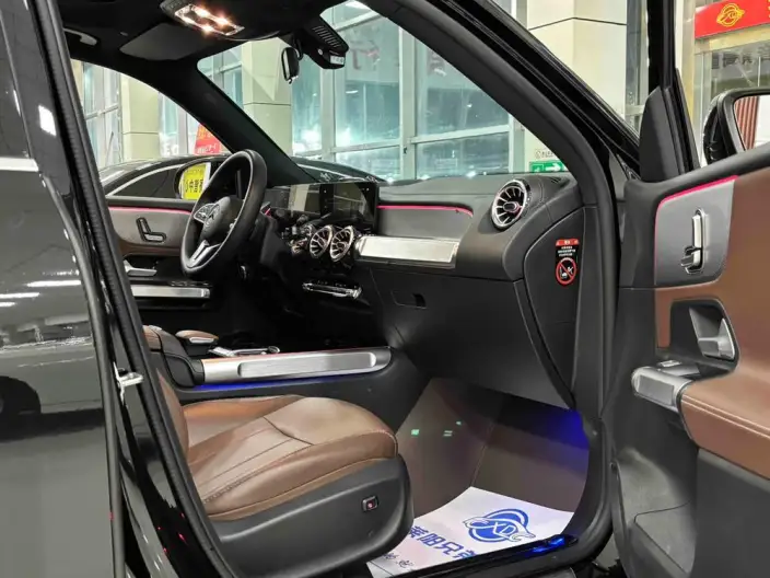 Mercedes-Benz GLB 2023 Model GLB 200 Fashion Model – фото 9