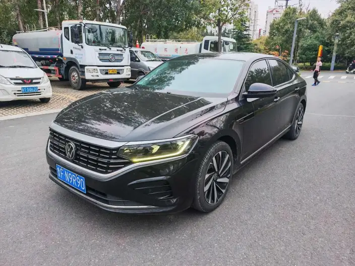 Volkswagen Passat 2023 Model Facelift 330TSI Elite Edition – фото 1