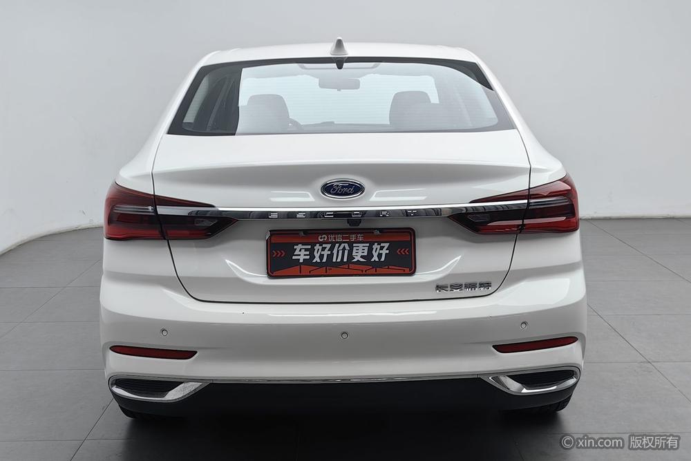 Ford Focus 2021 1.5L Automatic Diamond