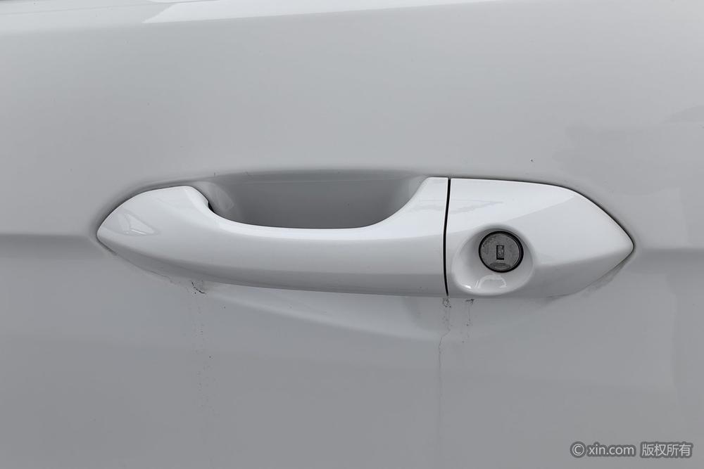 Ford Focus 2021 1.5L Automatic Diamond – фото 9