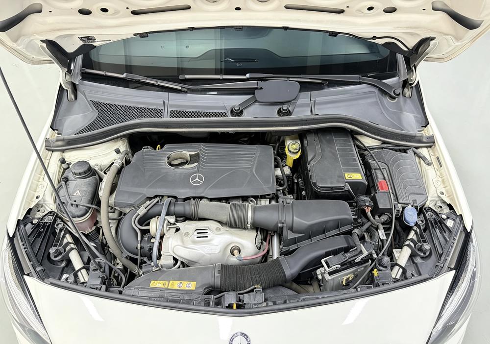 Mercedes-Benz B-Class 2015 модификация B 260 Sport Sport – фото 10