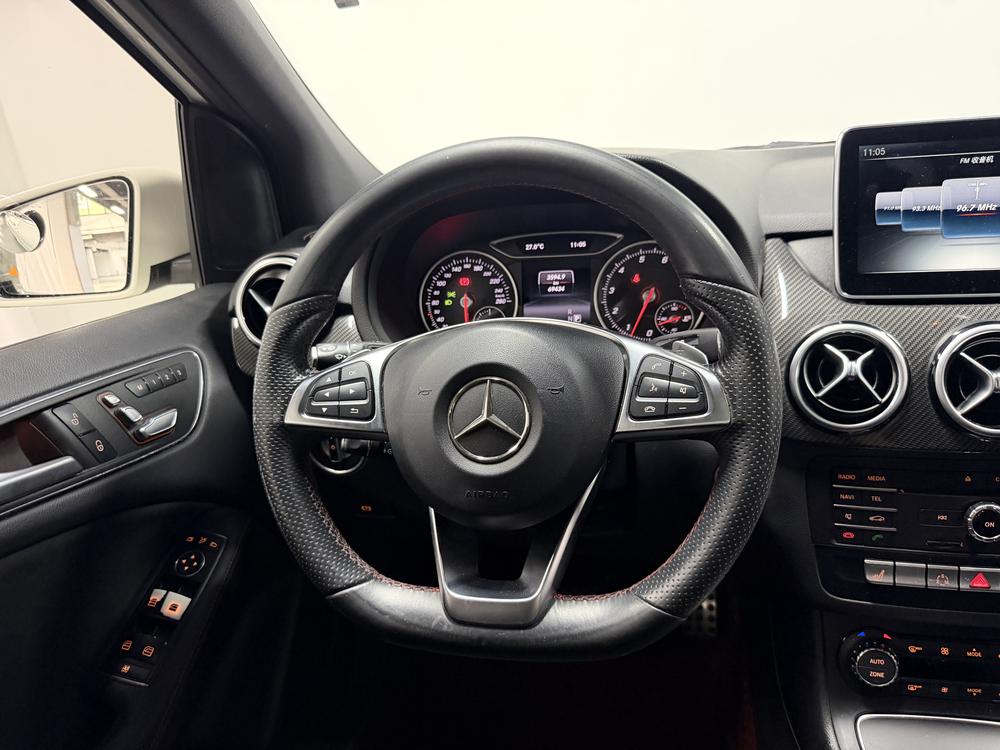 Mercedes-Benz B-Class 2015 модификация B 260 Sport Sport – фото 16