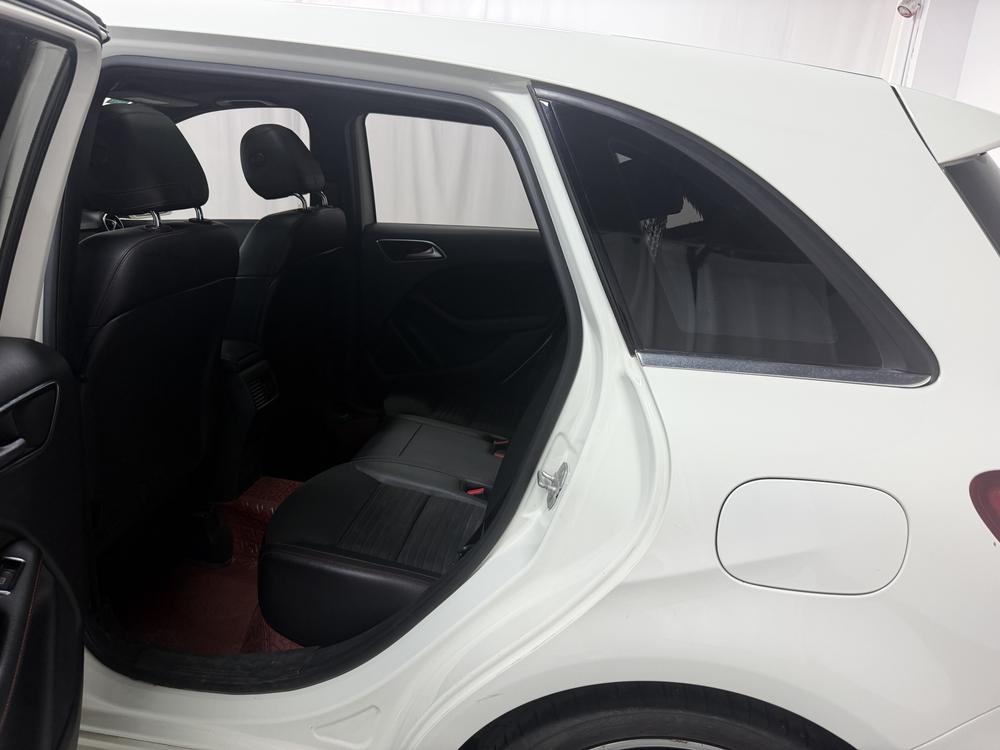 Mercedes-Benz B-Class 2015 модификация B 260 Sport Sport – фото 18