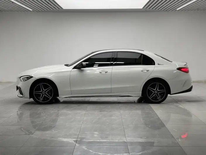 Mercedes-Benz C-Class 2023 Model C 260 L Haoye Sports Edition – фото 4
