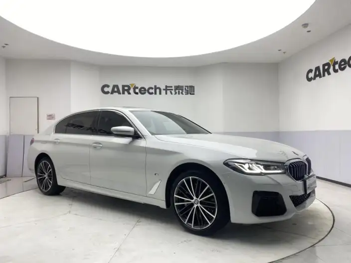 BMW 5 Series 2023 Model Facelift 530Li Leading Model M Sports Set – фото 3