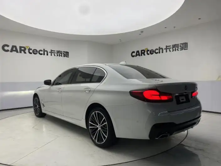 BMW 5 Series 2023 Model Facelift 530Li Leading Model M Sports Set – фото 5
