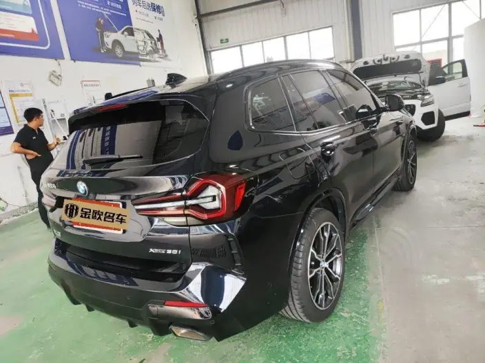 BMW X3 2023 Model xDrive30i Leading Model M Night Set – фото 4