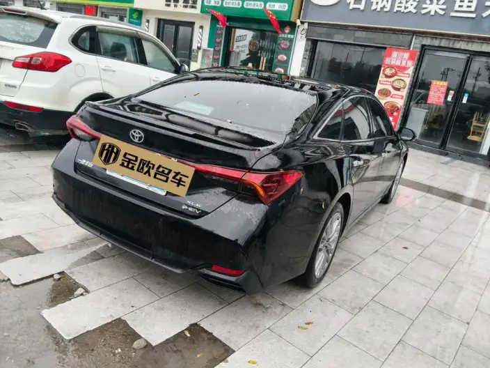 Toyota Avalon 2024 Model Intelligent Hybrid 2.5L E-CVT XLE Premium Edition – фото 3