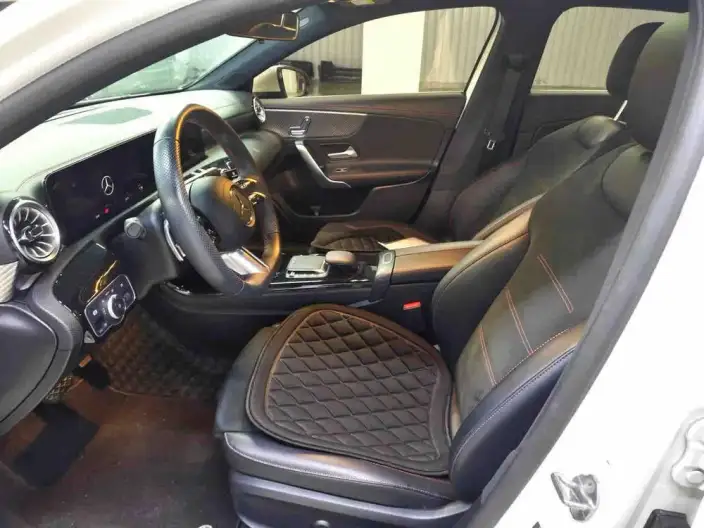 Mercedes-Benz A-class 2024 Model A 200 L Fashion Edition – фото 8