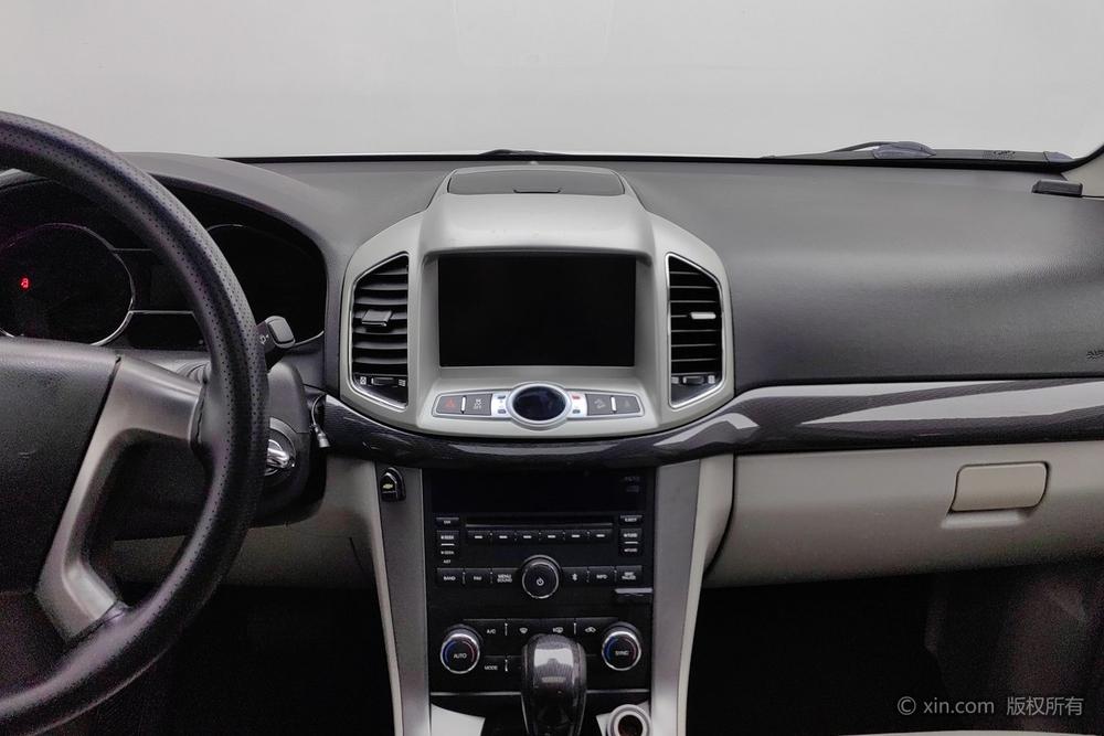 Chevrolet Captiva 2015 модификация 2.4L 4WD Deluxe Edition 5 seat – фото 11