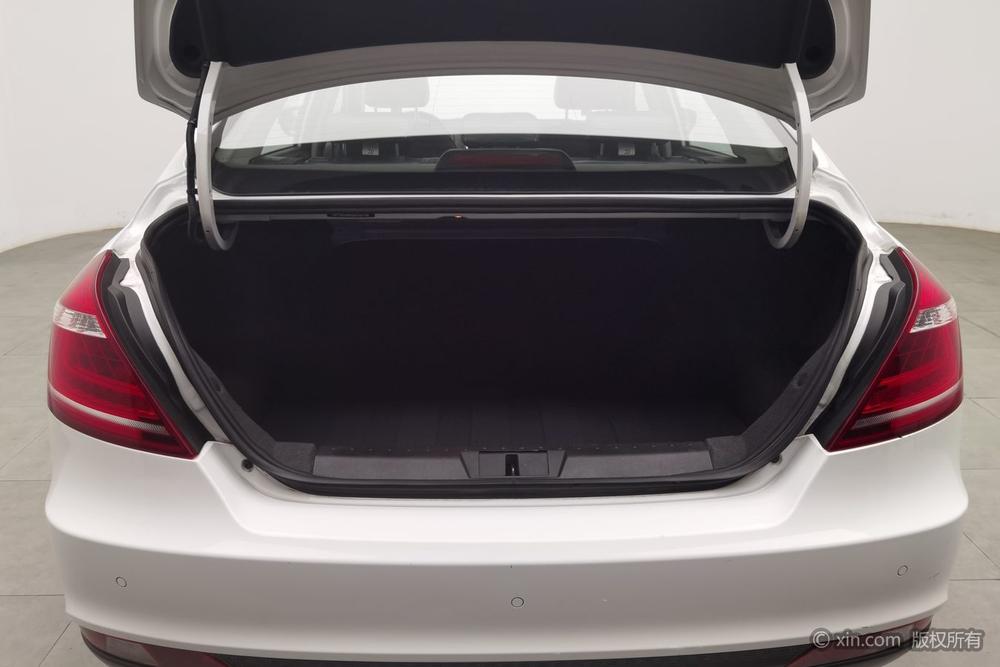 Geely Emgrand 2016 Sedan 1.5L Manual Upward – фото 24