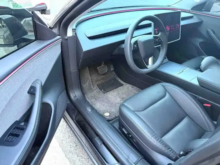 Model 3 2025 Model Rear-wheel drive version – фото 10