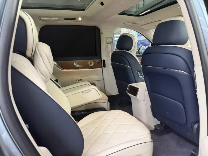 Aito M9 2026 Model Extended Range Ultra VI seat Edition – фото 9
