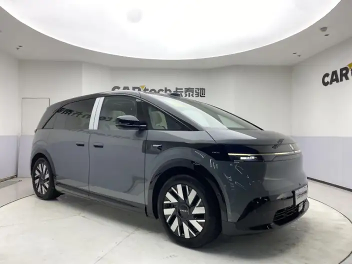 ZEEKR MIX 2025 Model 76kWh Smart Driving Edition