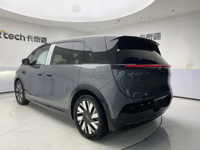 ZEEKR MIX 2025 Model 76kWh Smart Driving Edition – фото 5