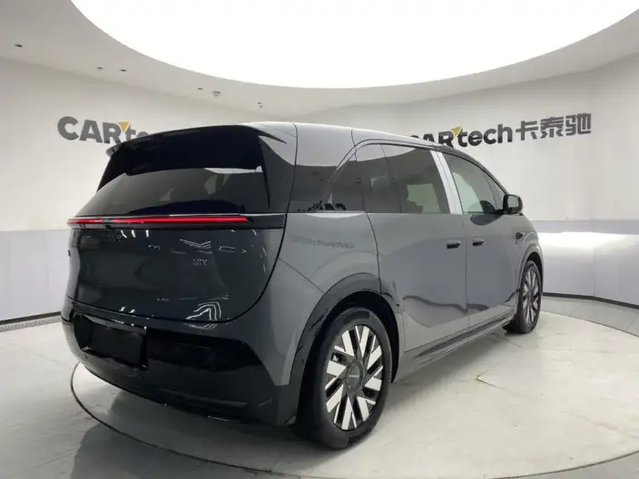 ZEEKR MIX 2025 Model 76kWh Smart Driving Edition – фото 7