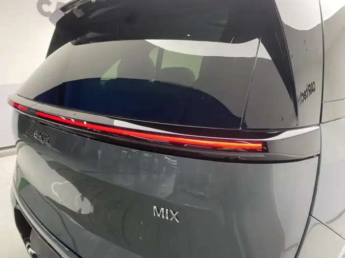 ZEEKR MIX 2025 Model 76kWh Smart Driving Edition – фото 10