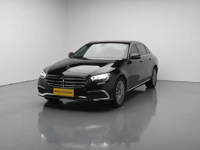 Mercedes-Benz E-Class 2023 Model E 300 L Luxury Model sedan – фото 1