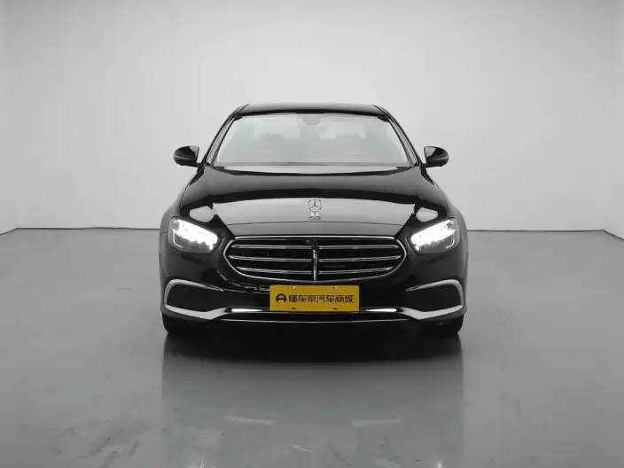 Mercedes-Benz E-Class 2023 Model E 300 L Luxury Model sedan – фото 2