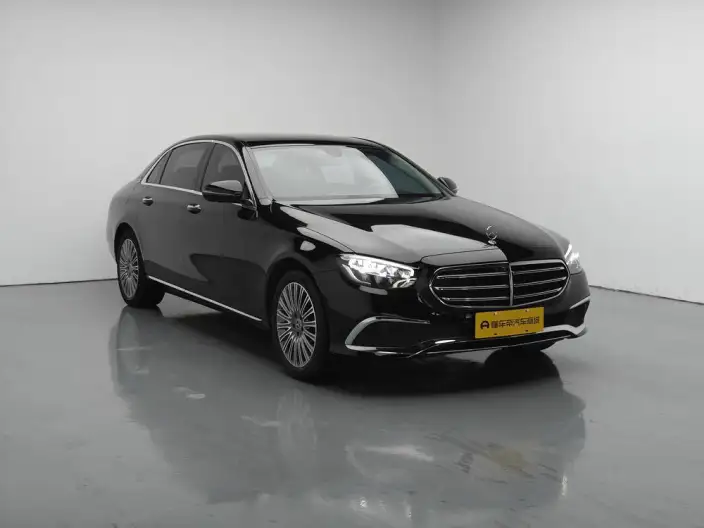Mercedes-Benz E-Class 2023 Model E 300 L Luxury Model sedan – фото 3