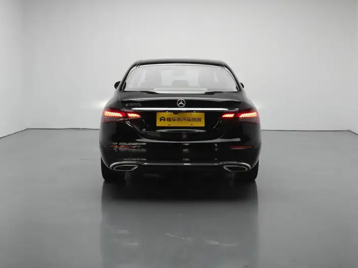 Mercedes-Benz E-Class 2023 Model E 300 L Luxury Model sedan – фото 6