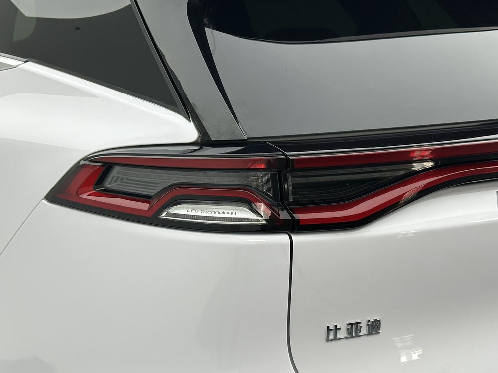 BYD Tang DM Модель 2019 года DM 2.0T постоянный полный привод Smart Connect Innovative 6 seat Country VI – фото 13