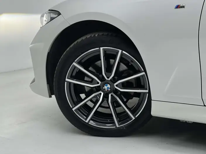 BMW 3 Series 2023 Model 320Li M Sports Set – фото 10
