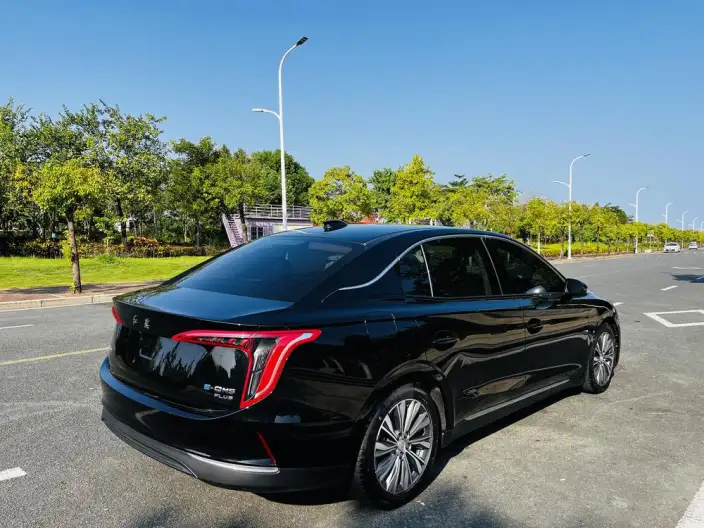 Hongqi E-QM5 2024 Model 560KM PLUS Edition 100kW – фото 6