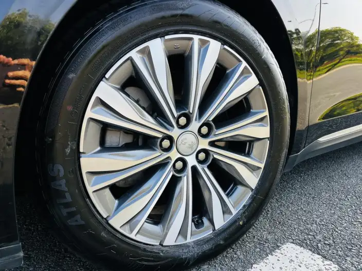 Hongqi E-QM5 2024 Model 560KM PLUS Edition 100kW – фото 10