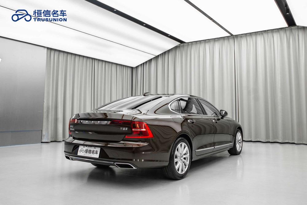 Volvo S90 Модель 2020 года комплектация T5 Smart Range Deluxe Edition – фото 6