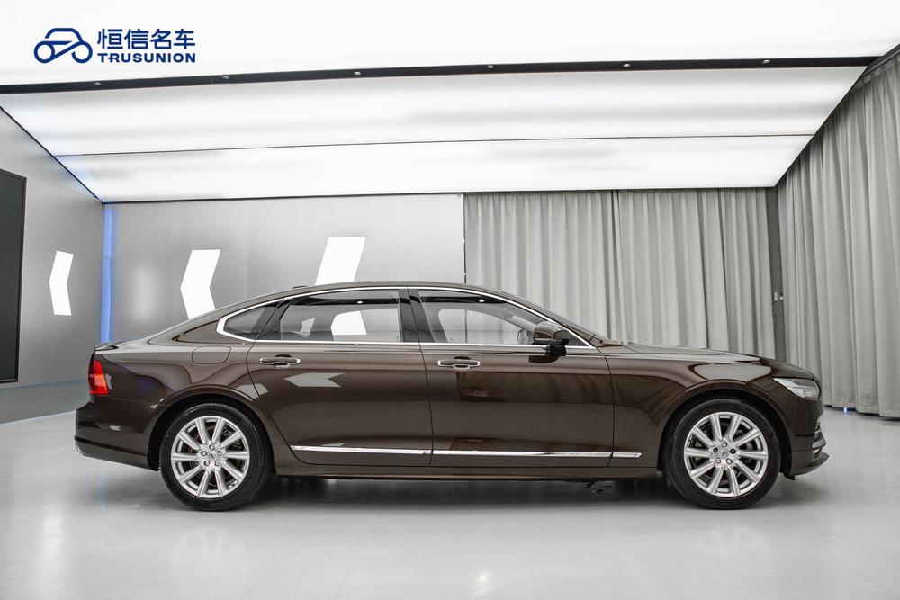 Volvo S90 Модель 2020 года комплектация T5 Smart Range Deluxe Edition – фото 7