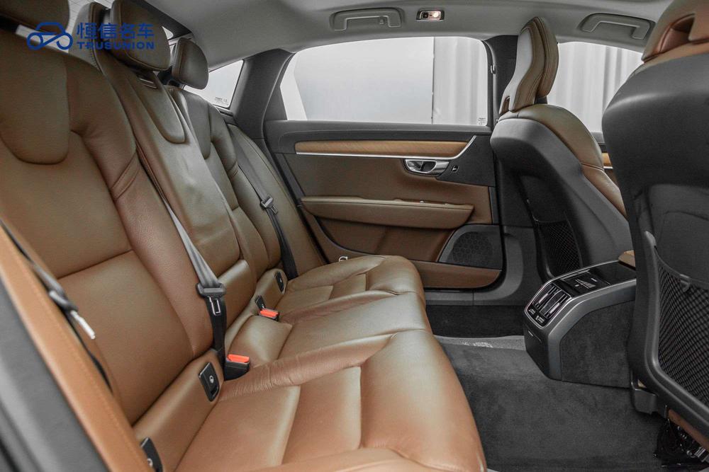 Volvo S90 Модель 2020 года комплектация T5 Smart Range Deluxe Edition – фото 22