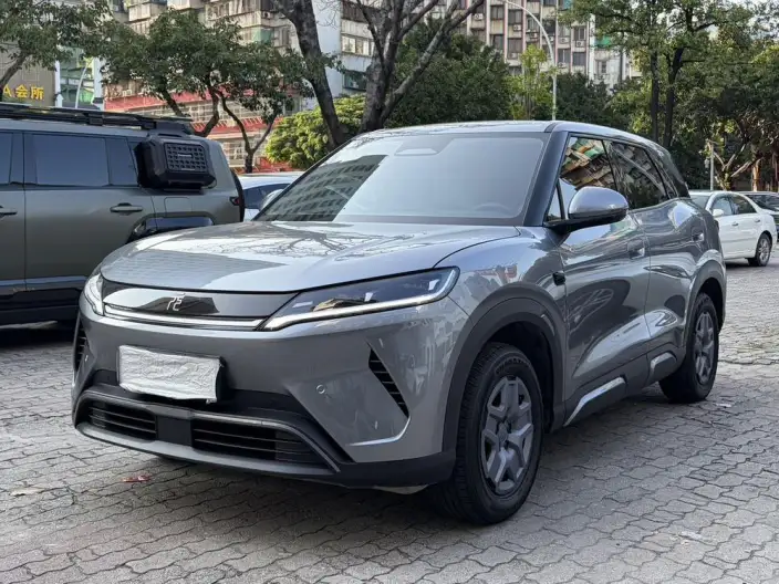 Yuan UP 2025 Model Smart Driving Edition 401KM Vitality Edition