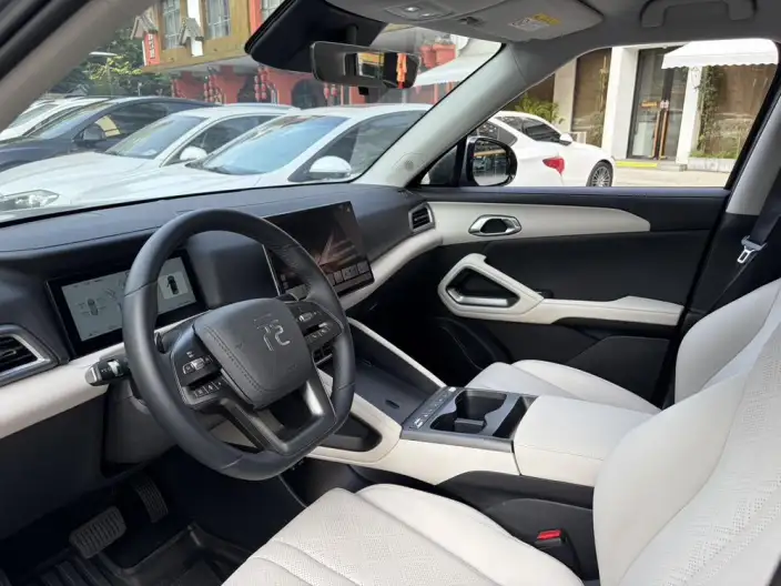 Yuan UP 2025 Model Smart Driving Edition 401KM Vitality Edition – фото 8