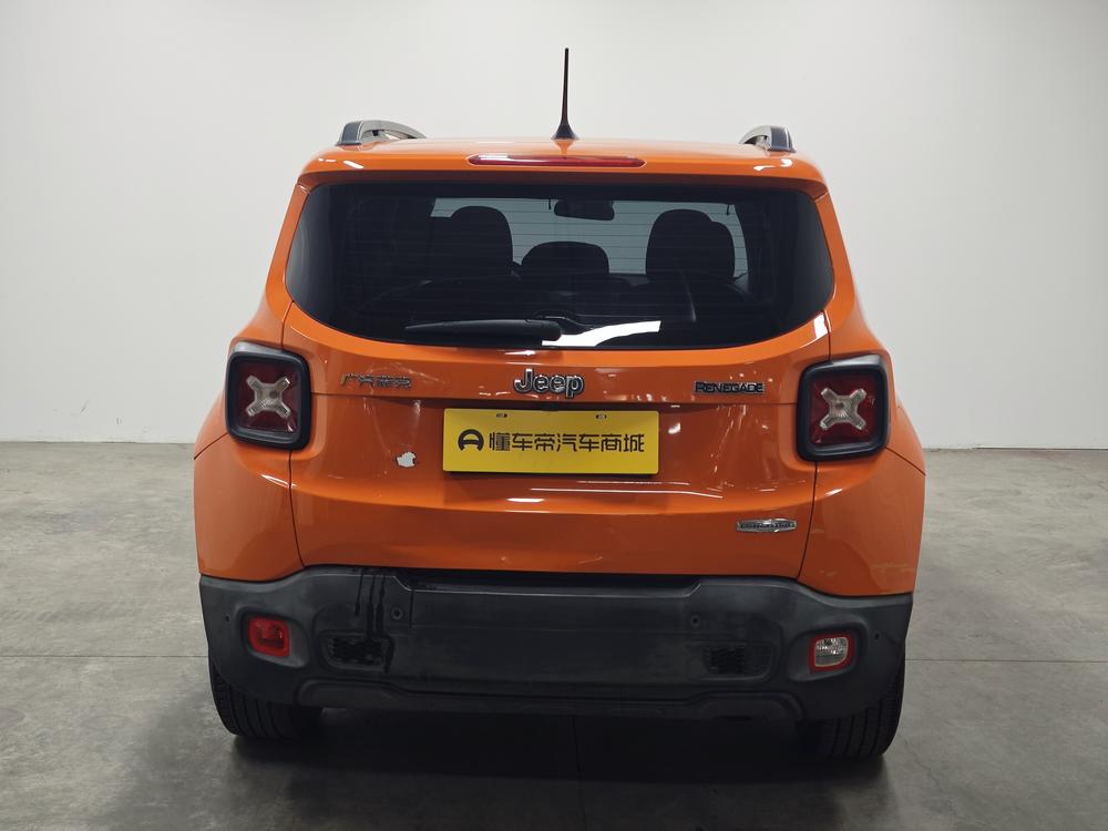 Jeep Renegade 2017 180T Automatic Energy – фото 6