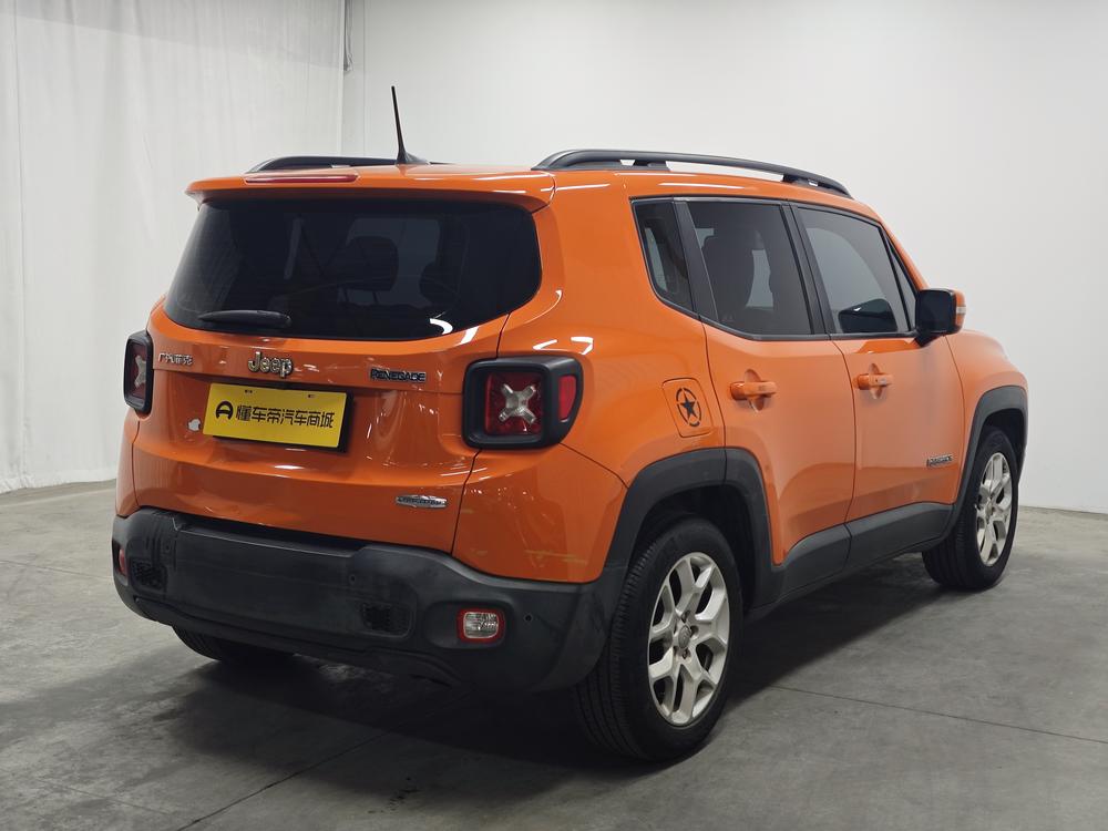 Jeep Renegade 2017 180T Automatic Energy – фото 7
