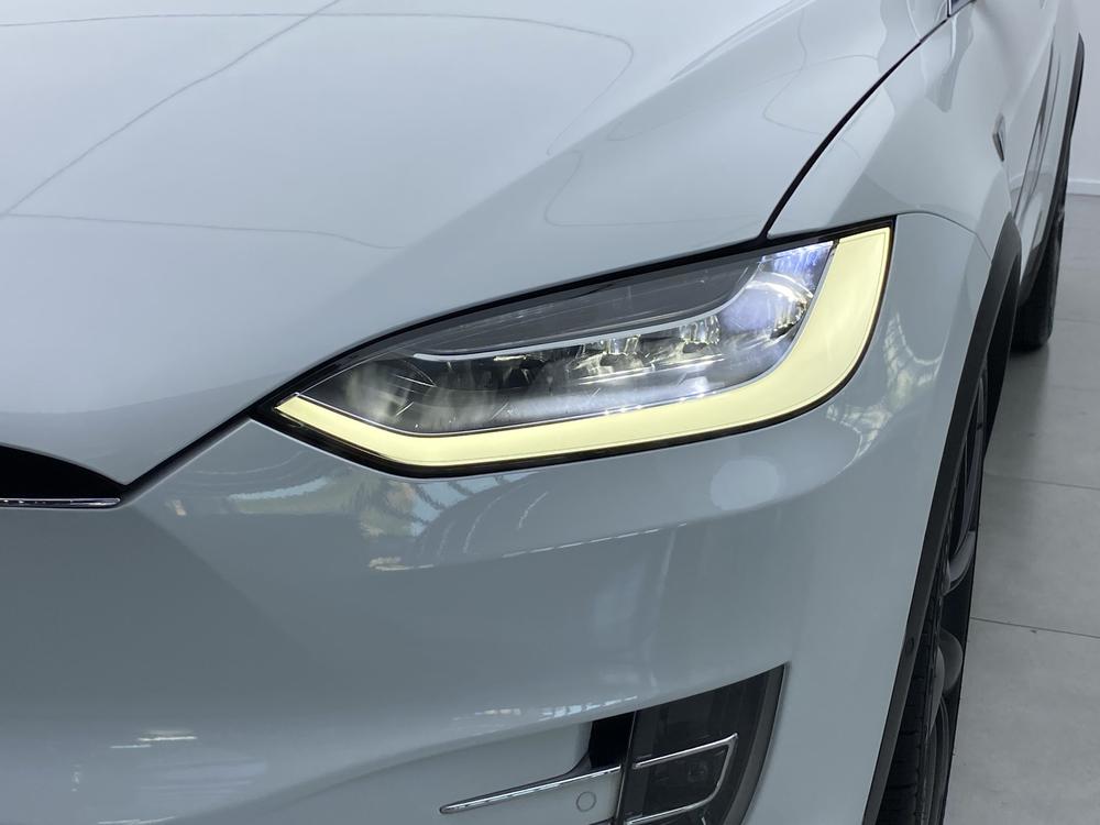 Tesla Model X 2016 90D – фото 5