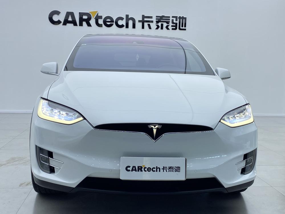 Tesla Model X 2016 90D – фото 20