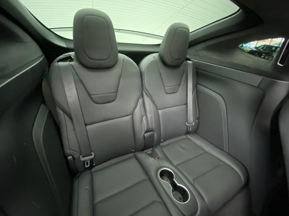 Tesla Model X 2016 90D – фото 31