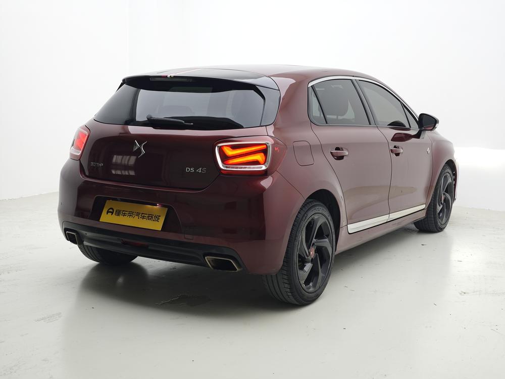 DS 4 S Модель 2018 года 30THP P-Line Sport Sport – фото 7