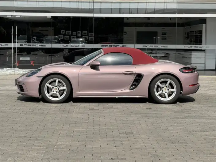 Porsche 718 2023 Model Boxster 2.0T