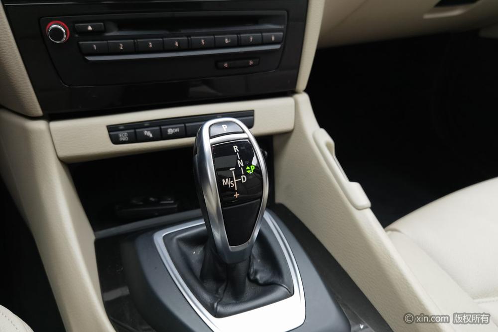BMW X1 2014 модификация sDrive18i X Design Set – фото 16
