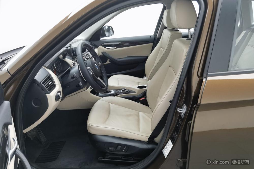BMW X1 2014 модификация sDrive18i X Design Set – фото 18