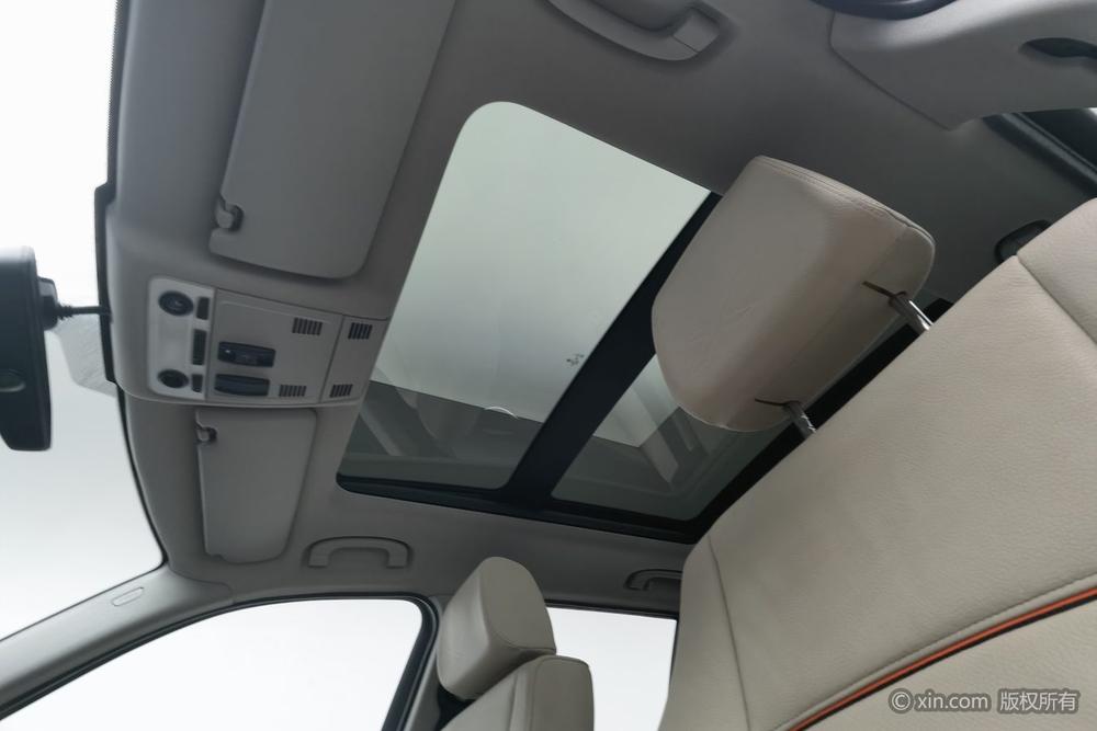 BMW X1 2014 модификация sDrive18i X Design Set – фото 21