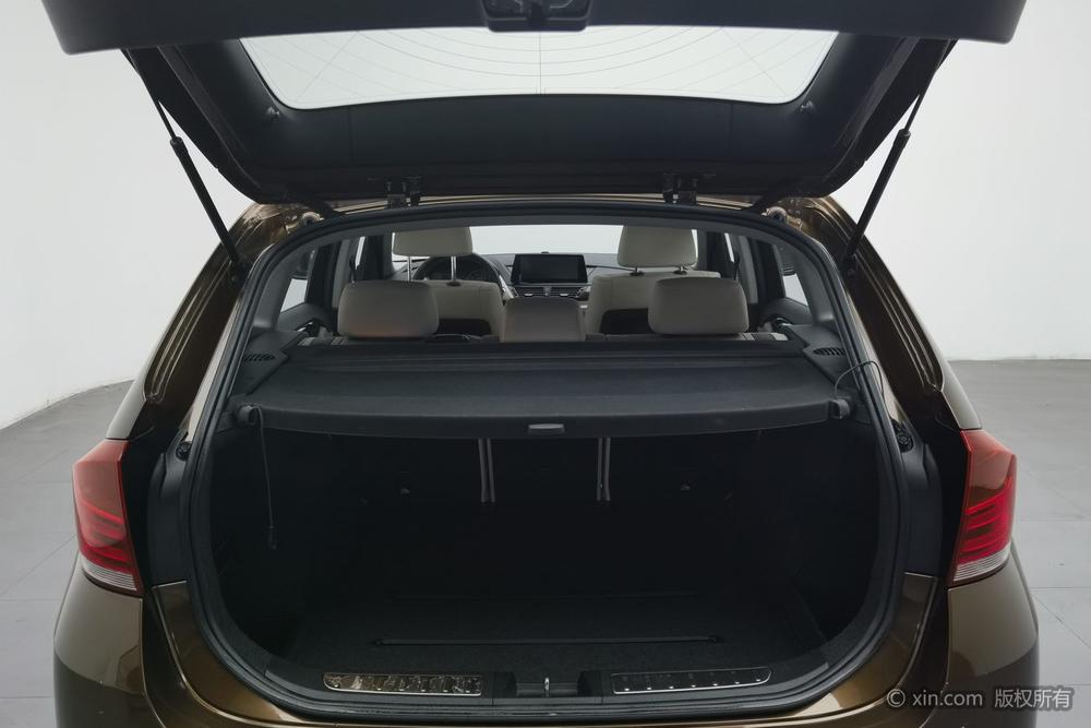 BMW X1 2014 модификация sDrive18i X Design Set – фото 24