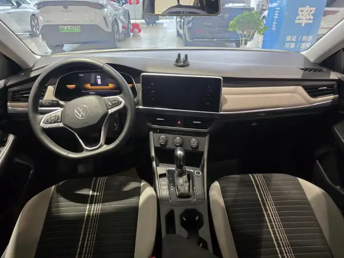 Volkswagen Bora 2024 Model 200TSI DSG Smooth Ride Edition – фото 9