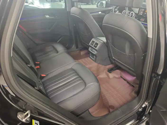 Audi Q5L 2023 Model 40T Luxury Dynamic Model – фото 6